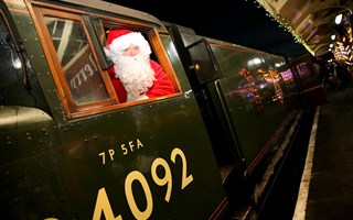 ScotRail brings Christmas to Railway Children