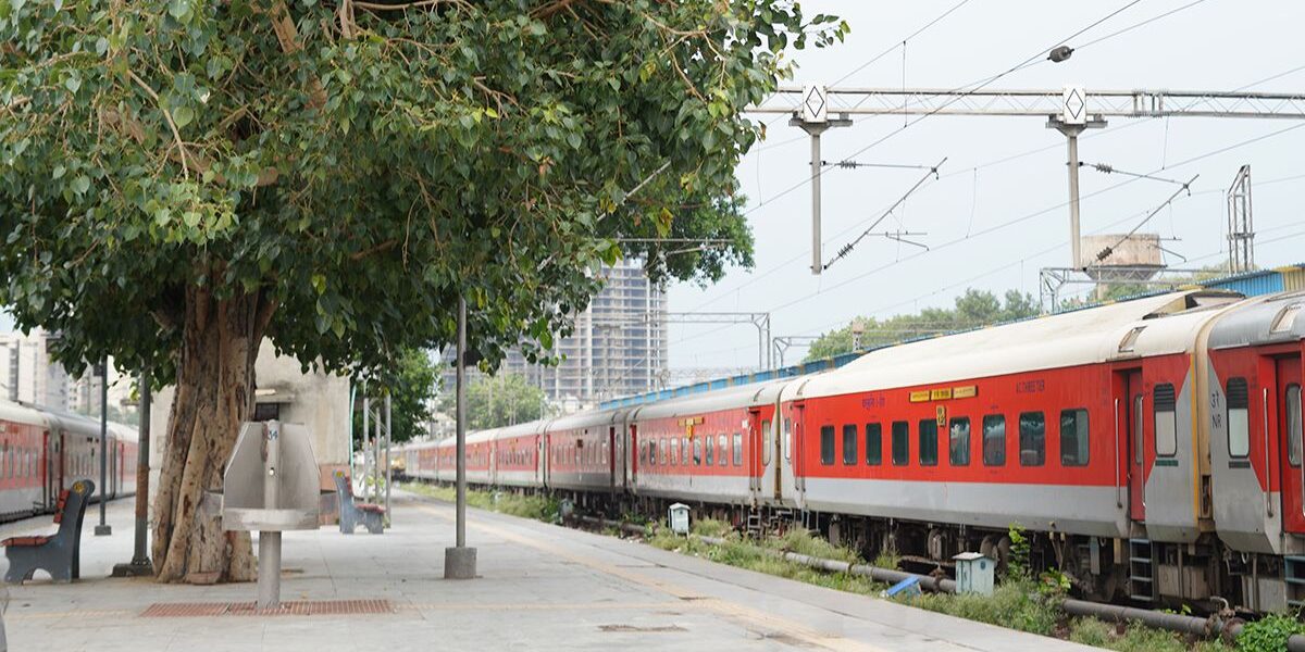 Indian railway platform outreach supporting lost and vulnerable children
